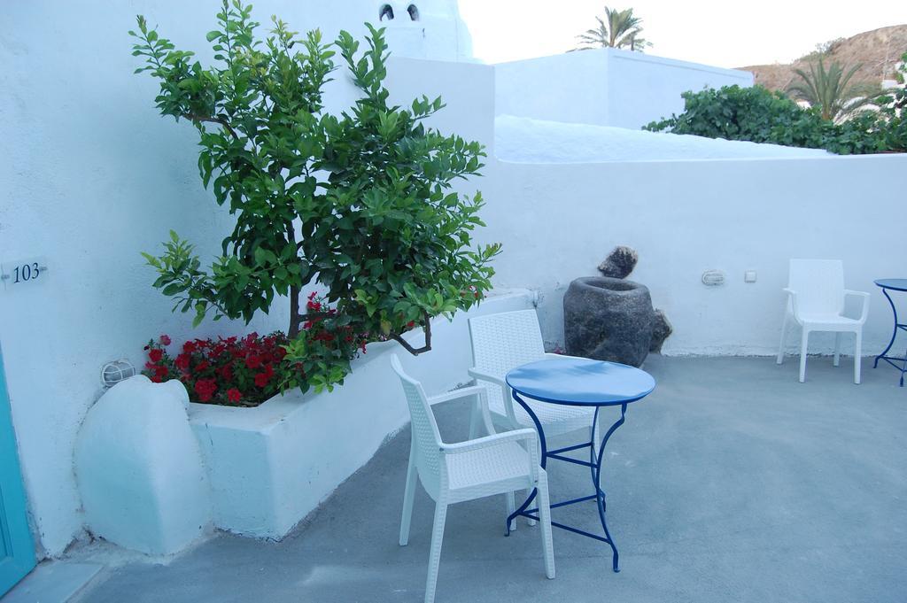 Villa Kalisperis Cave Houses