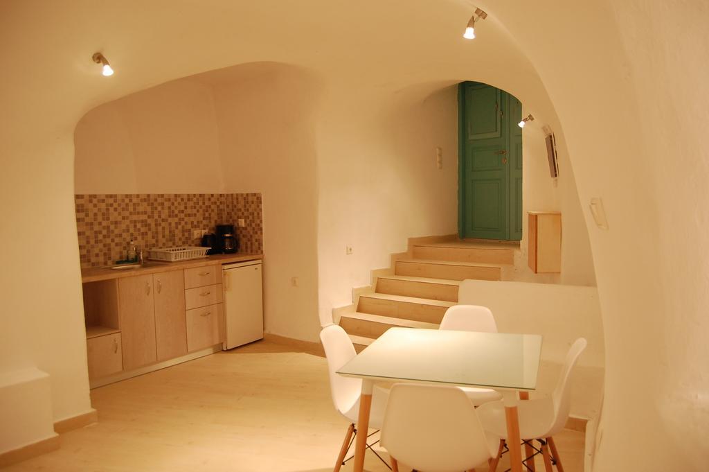 Villa Kalisperis Cave Houses Vothon